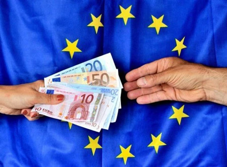 Eurozone khởi động Quỹ bình ổn châu Âu