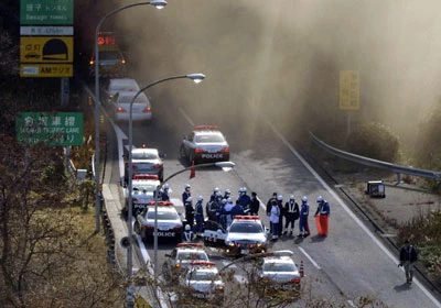 Sập hầm cao tốc ở Nhật Bản