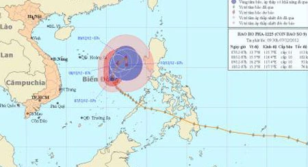 Bão số 9 có khả năng đổi hướng, không vào đất liền nước ta