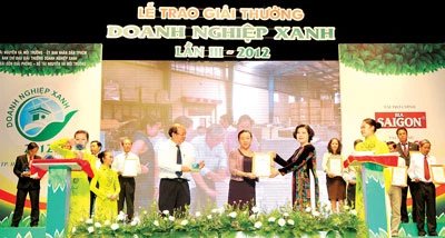 Tôn vinh 50 Doanh nghiệp xanh