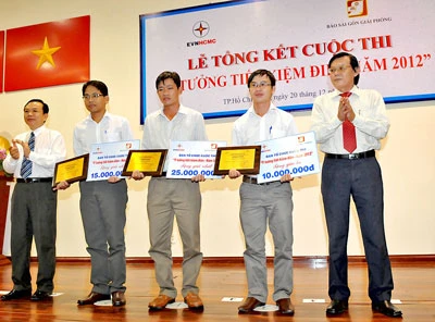 Tổng kết cuộc thi “Ý tưởng tiết kiệm điện năm 2012”: Nhiều giải pháp mới tiết kiệm điện