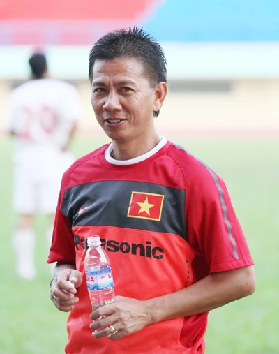 Xung quanh việc tìm HLV trưởng tuyển Việt Nam: Cuộc chơi dài hơi