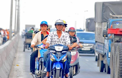 Năm an toàn giao thông 2013: Những vấn đề cần quan tâm