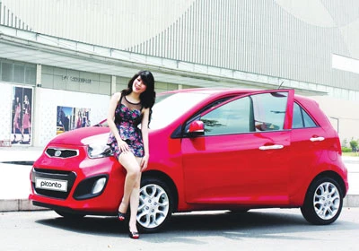 Kia Picanto - Sắc đỏ rộn ràng đón Xuân 2013