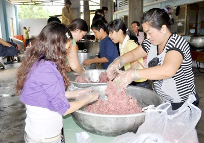 Hành trình chia sẻ yêu thương