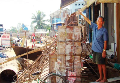 Xây cầu Cái Tàu Thượng - An Giang: Dân hết đường làm ăn