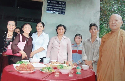 Người thích làm chuyện… bao đồng