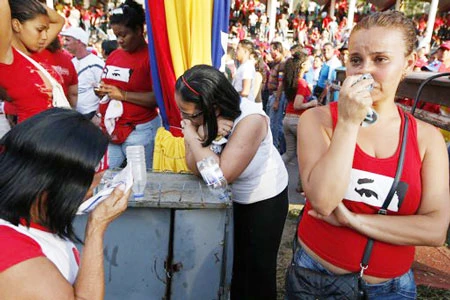 Venezuela: Ông Maduro tuyên thệ nhậm chức Tổng thống lâm thời