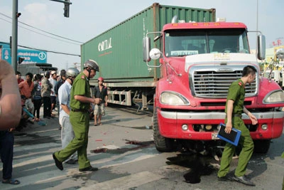 Lưu thông ngược chiều, nam thanh niên tử vong