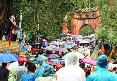 Vinh danh tín ngưỡng thờ cúng Hùng Vương: Sức lan tỏa di sản văn hóa thuần Việt