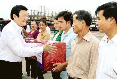 Thăm Quảng Nam, Chủ tịch nước Trương Tấn Sang: Bà con ngư dân cần đeo bám vùng biển truyền thống