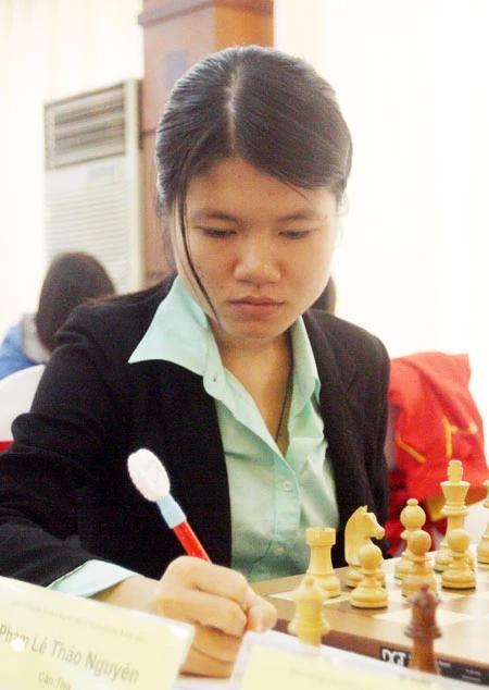 Kết thúc Giải vô địch cờ vua chớp nhoáng toàn quốc 2013: Thảo Nguyên bảo vệ thành công ngôi vô địch