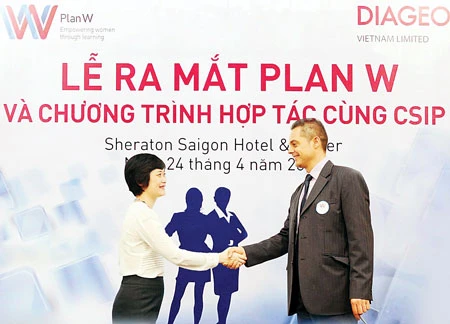 Plan W bàn chuyện trao quyền cho phụ nữ