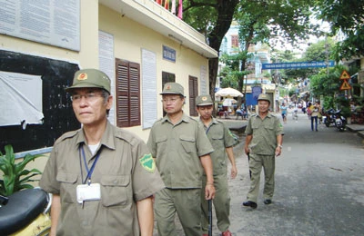 Tuổi cao gương sáng