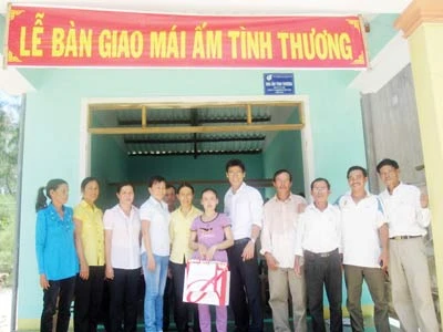 Công ty Ajinomoto Việt Nam trao 21 căn nhà tình thương cho các hộ khó khăn