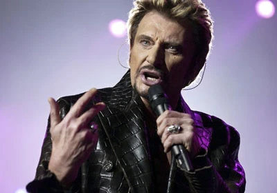 Johnny Hallyday trình diễn ở tuổi 70