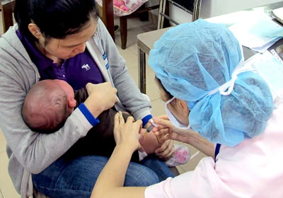 Vaccine an toàn nhưng không tuyệt đối