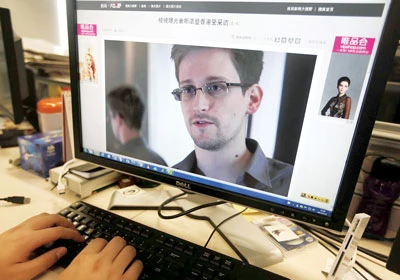Mỹ quyết truy đuổi Snowden