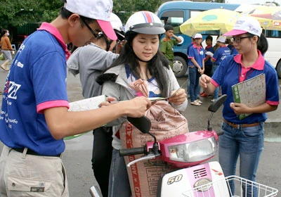 Tiếp sức sĩ tử mùa thi