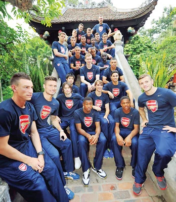 Sự kiện Arsenal thi đấu giao hữu tại Việt Nam - Những điều chưa nói