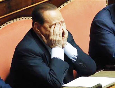 Italia y án cựu Thủ tướng Berlusconi 4 năm tù giam