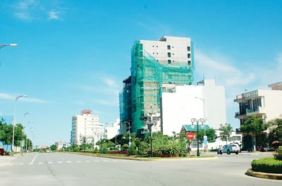 Thị trường đất nền ở Đà Nẵng hạ giá để kích cầu