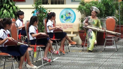 Đưa âm nhạc dân tộc vào trường tiểu học: Mô hình cần nhân rộng