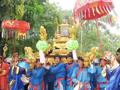 Bình Thuận: Khai hội văn hóa du lịch Dinh Thầy Thím 2013