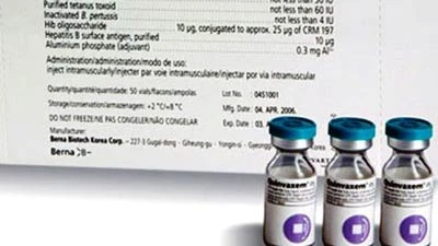 32 trẻ lại nhập viện sau tiêm vaccine Quinvaxem: Chỉ là phản ứng thông thường