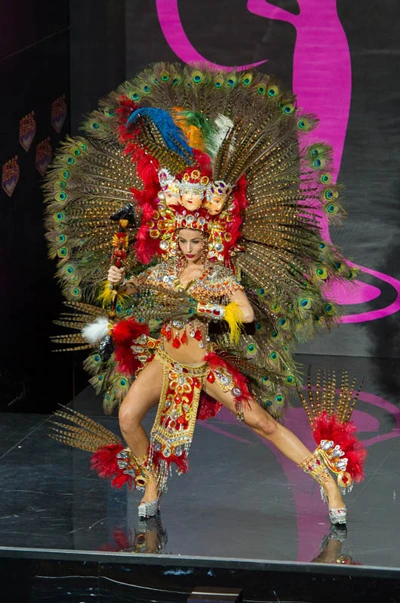 Quốc phục Nicaragua đẹp nhất cuộc thi Hoa hậu Hoàn vũ 2013