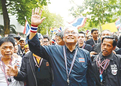 Thái Lan: Thủ tướng thoát hiểm, biểu tình vẫn lan rộng