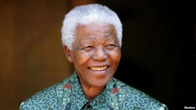 Thế giới thương tiếc cựu Tổng thống Nam Phi Nelson Mandela