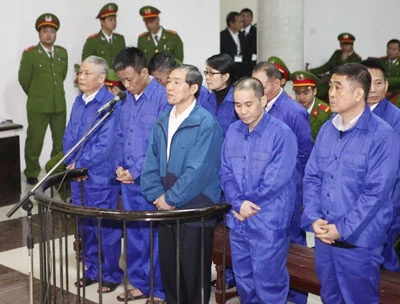 Bắt đầu xét xử Dương Chí Dũng cùng đồng phạm trong “đại án” tham nhũng ở Vinalines