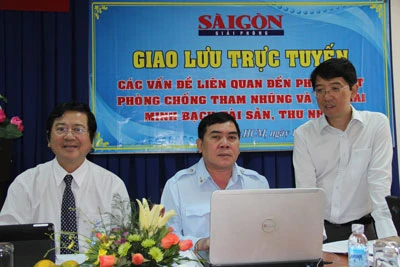 Đang giao lưu trực tuyến về phòng chống tham nhũng và kê khai tài sản, thu nhập