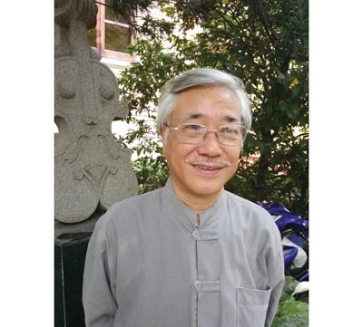 Nhà giáo nhân dân - PGS Hoàng Cương: Người viết khí nhạc Việt Nam