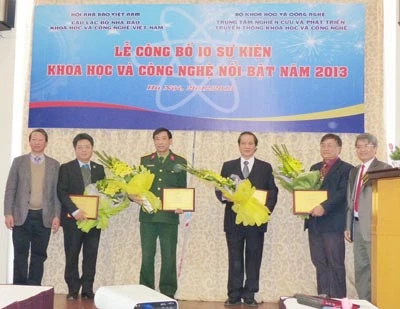 Công bố 10 sự kiện Khoa học, Công nghệ tiêu biểu năm 2013