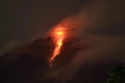 Indonesia: Núi lửa Sinabung “thức giấc”, hơn 19.000 người phải di tản