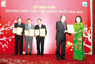 BENTHANH TOURIST “Thương hiệu Việt được yêu thích nhất”