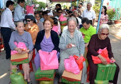 TPHCM làm tốt công tác chăm lo tết cho dân