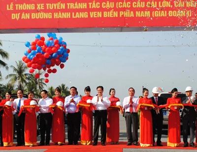 Kiên Giang: Khánh thành Dự án đường hành lang ven biển phía Nam