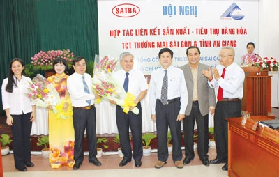 SATRA – AN GIANG: Hợp tác - nâng cao giá trị nông sản