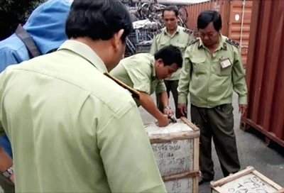 Ngăn chặn thương nhân nước ngoài hoạt động trái phép