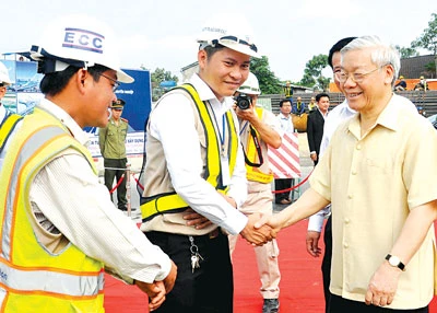 Tổng Bí Thư Nguyễn Phú Trọng: Đà Nẵng phát triển nhanh và khá toàn diện