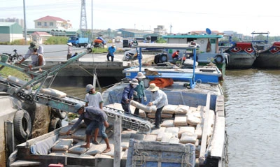 Đầu tư thiếu đồng bộ gây lãng phí. Bài 2: Bài toán vốn cho công trình