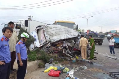 Đà Nẵng: Tai nạn kinh hoàng, khách đi tham quan Bà Nà gặp nạn