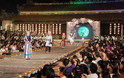 Festival Huế 2014: Ấn tượng với “Đêm Phương Đông”