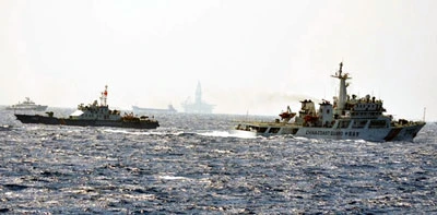 Trung Quốc sử dụng 95 tàu các loại uy hiếp lực lượng chấp pháp và ngư dân Việt Nam