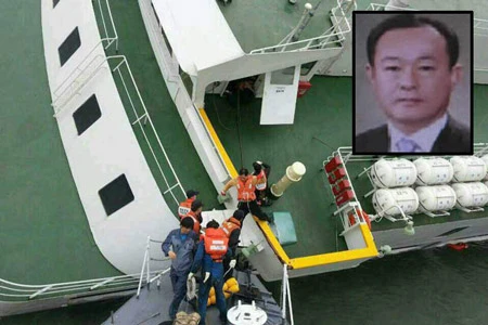 Vụ chìm phà Sewol: Hiệu trưởng trường Danwon bị cách chức