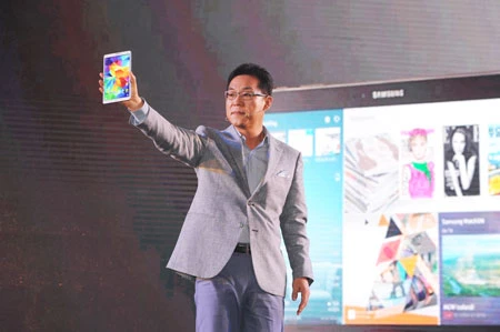 Samsung ra mắt máy tính bảng cao cấp Galaxy Tab S