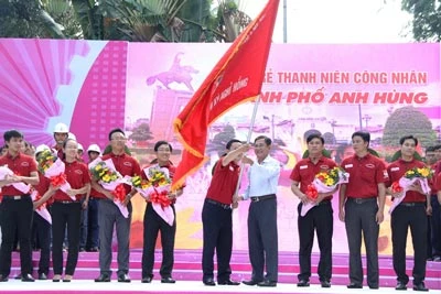 Hơn 30.000 bạn trẻ tham gia chiến dịch Kỳ nghỉ hồng lần thứ XIII - năm 2014